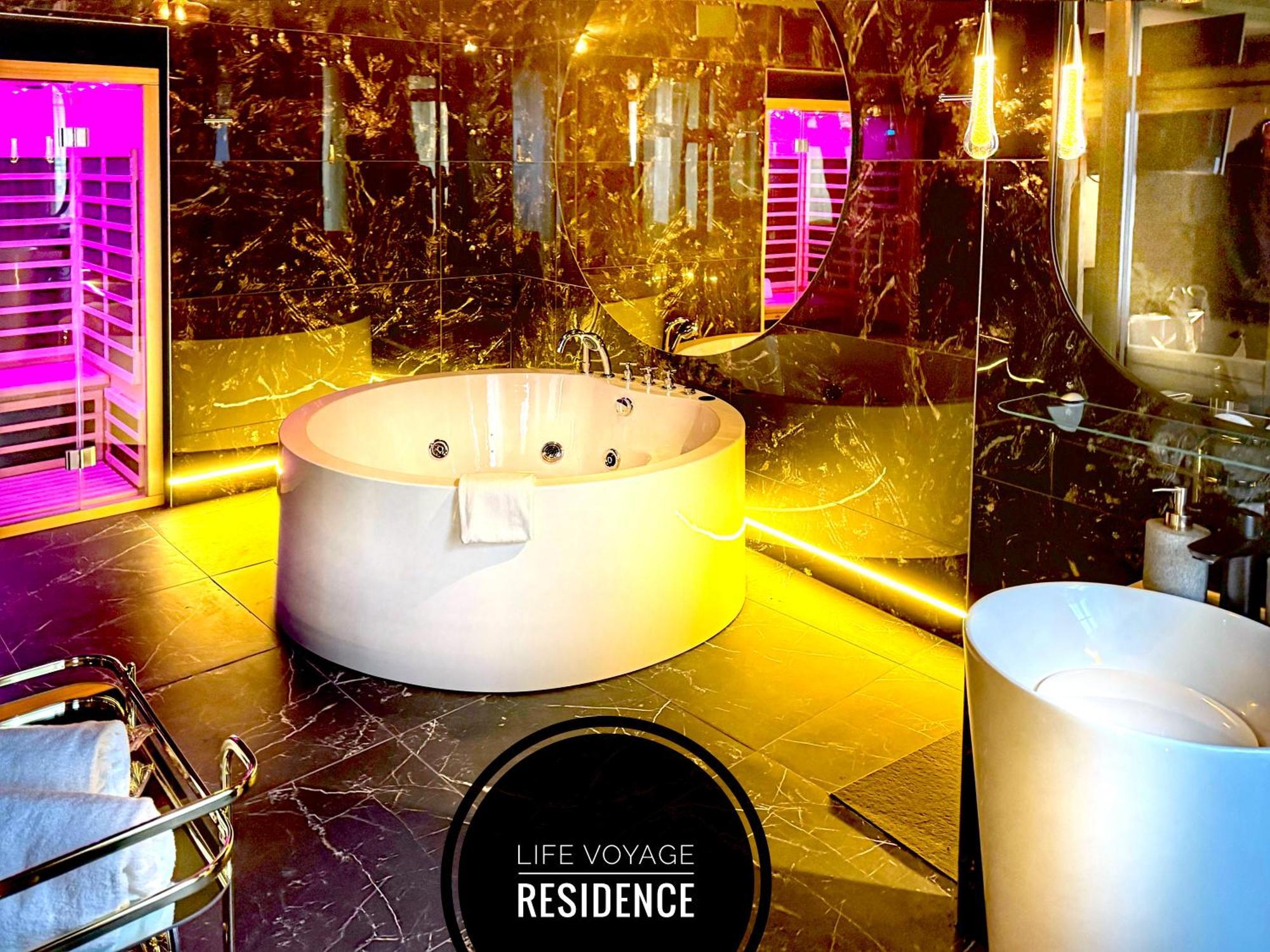 Life Voyage Residence & Spa - Strasbourg'S City Center Luxury Experience 外观 照片