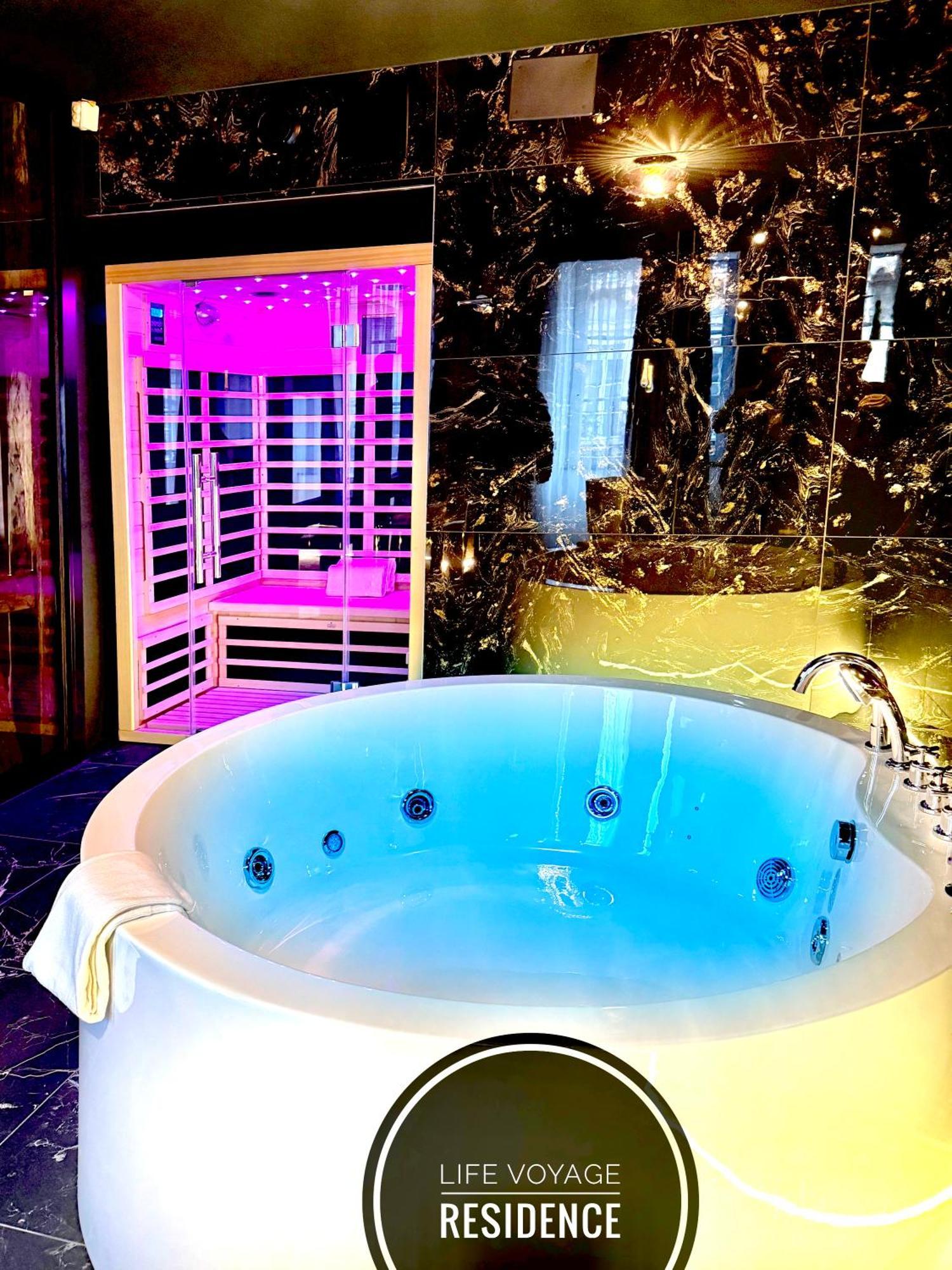 Life Voyage Residence & Spa - Strasbourg'S City Center Luxury Experience 外观 照片